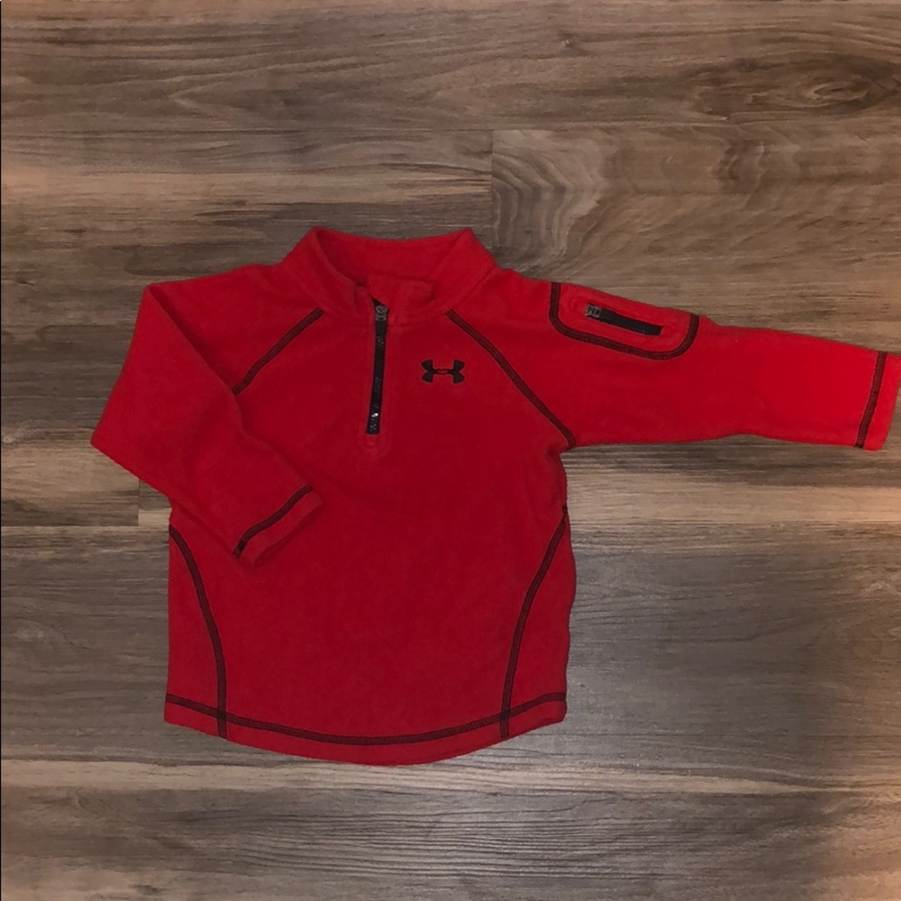 Under Armour sweatshirt